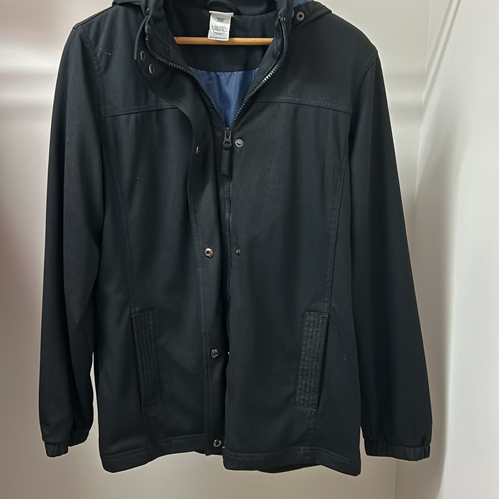 Bold Spirit hooded jacket with 2 roomy pockets